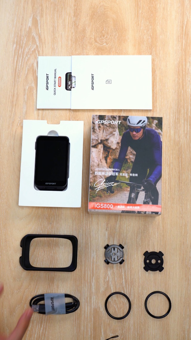 iGPSPORT iGS800 Bike Computer GPS, Wireless 3.5” Touchscreen MAP